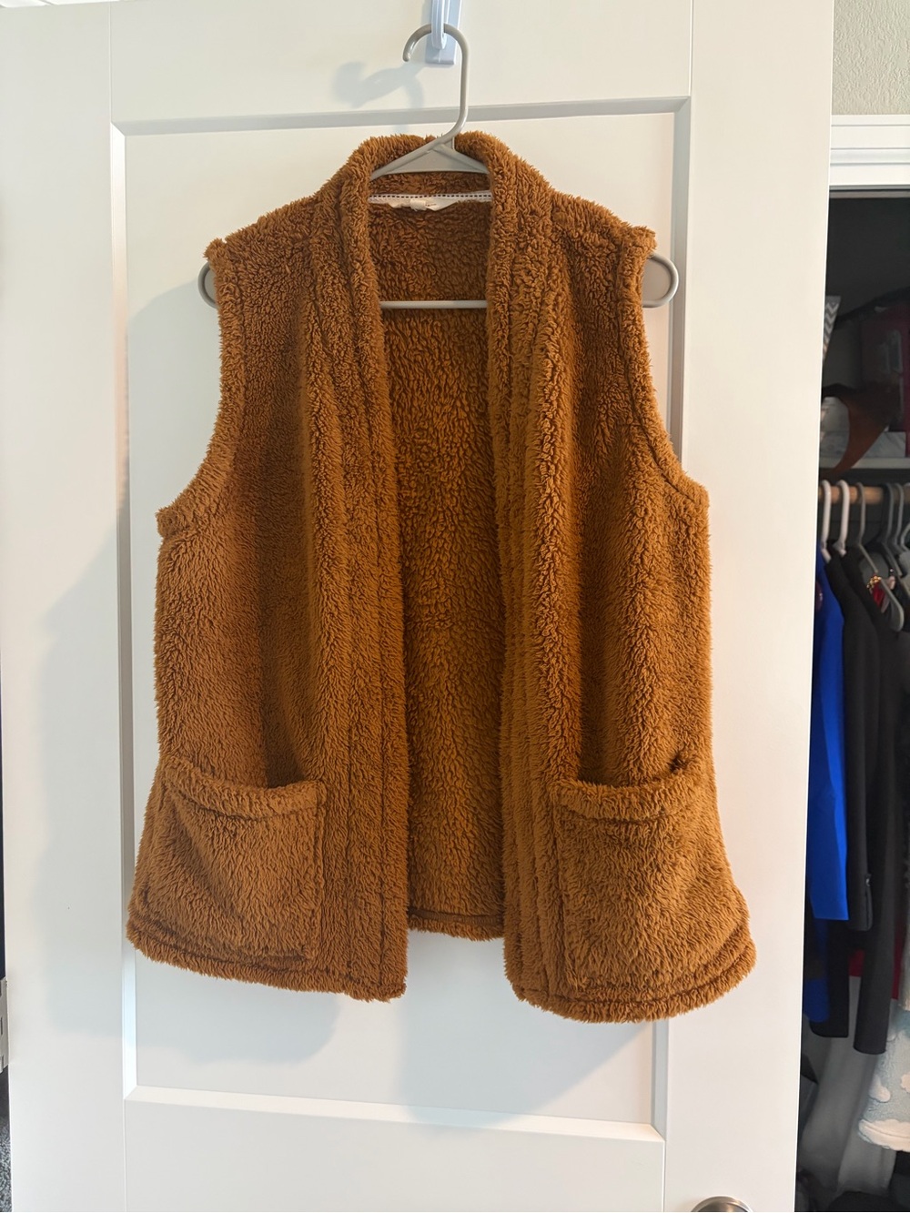 Lucky brand brown fuzzy soft vest